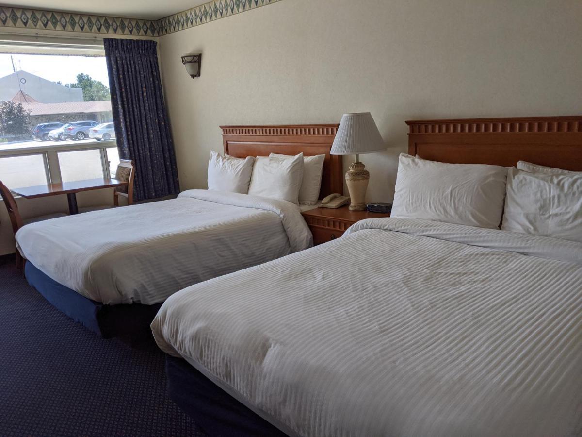 Vaughan Inn Brampton Eksteriør bilde