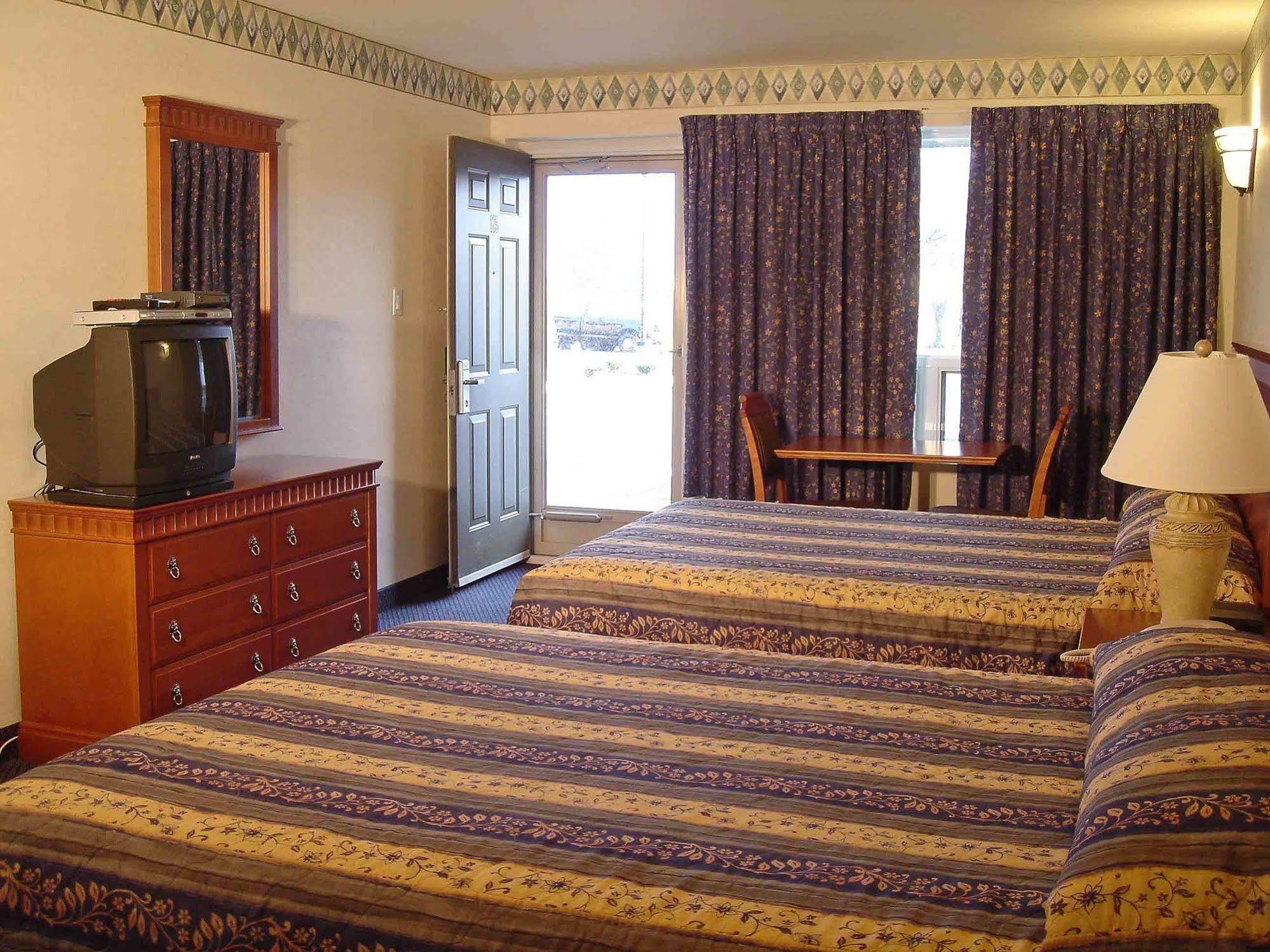 Vaughan Inn Brampton Eksteriør bilde